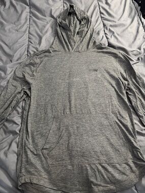 American Eagle Outfitters Heather Gray Lightweight Hooded Pullover
